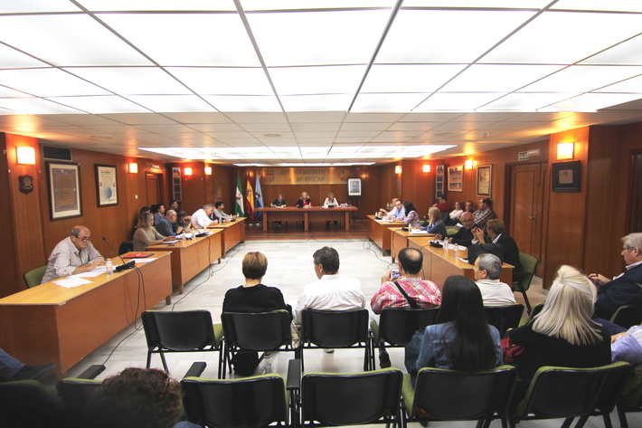 Almuñécar debate mañana jueves en pleno sobre la presa de Rules y la RPT de la Policía Local